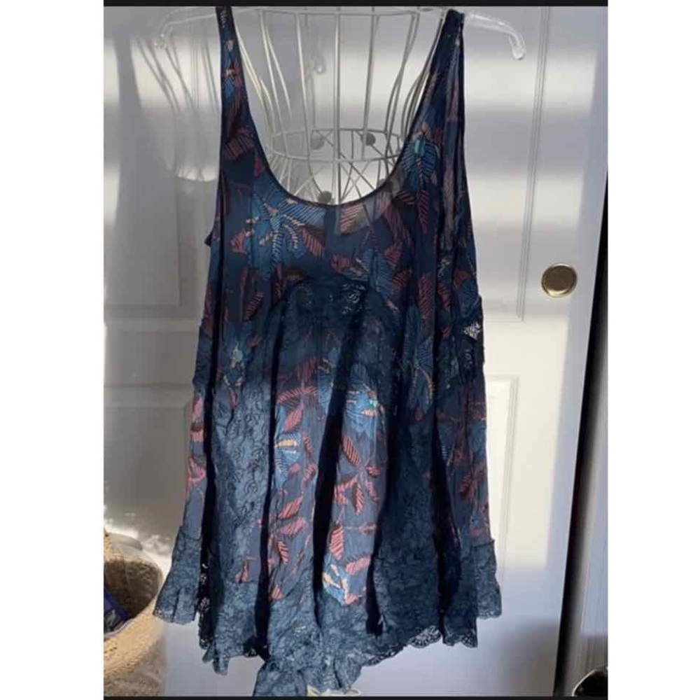 FREE PEOPLE Leaf Print and Lace Tunic Dress - Size Large